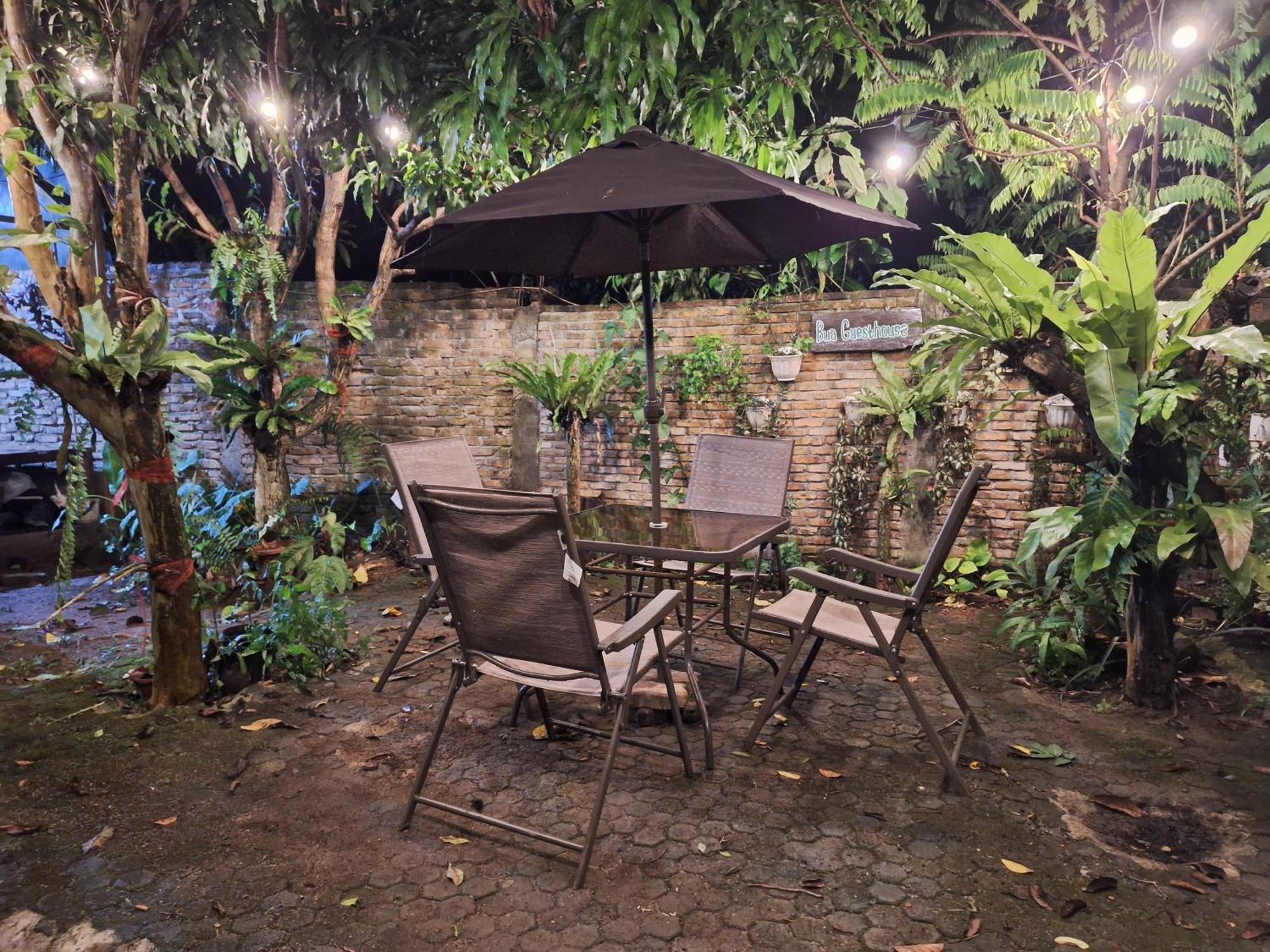 מדאן Bua Guest House מראה חיצוני תמונה